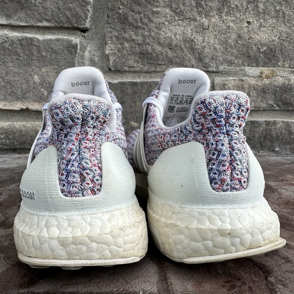 Adidas Womens Sz 7 Ultraboost DB3211 Knit Running‎ Shoes Sneakers White Red Blue - Picture 7 of 8